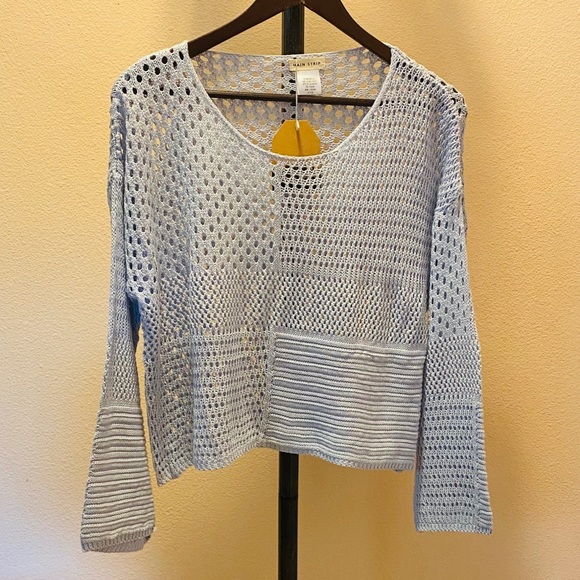 Baby Blue Round Neck Crop Knit Sweater NWT - Picture 4 of 10